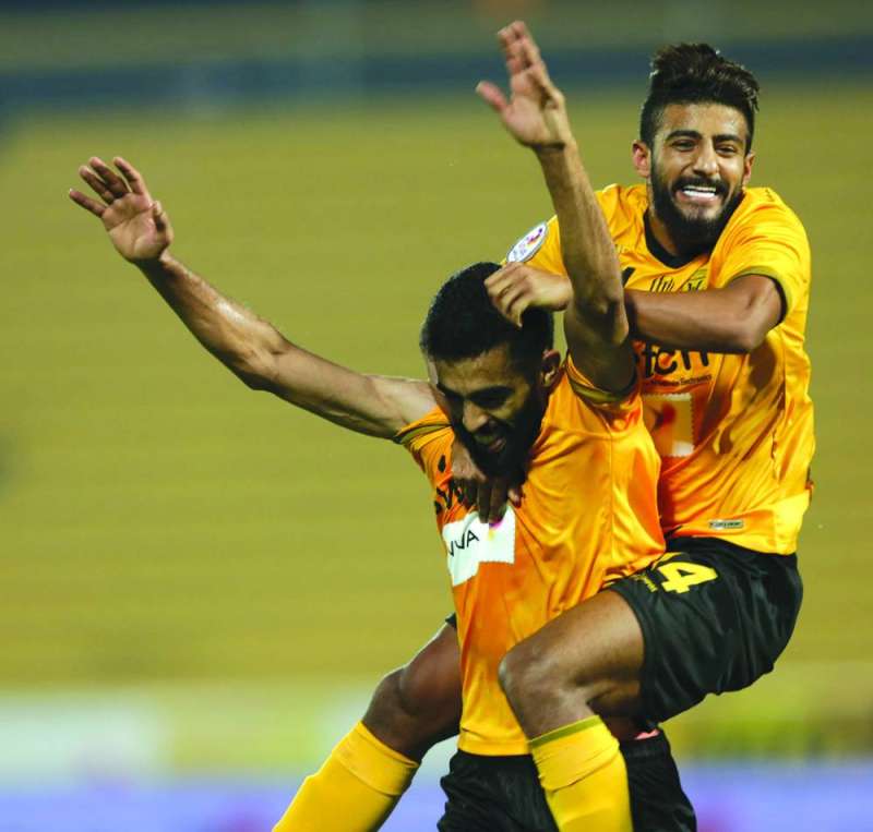 ثنائي القادسية... رضا هاني وأحمد الظفيري