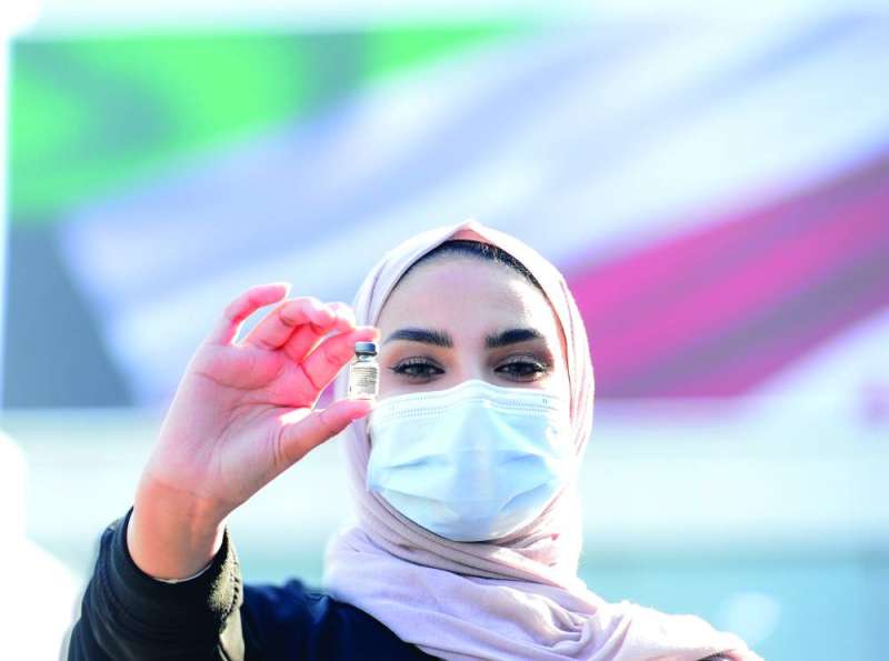 استمرار حملة التطعيم في أرض المعارض	 (تصوير أسعد عبدالله)