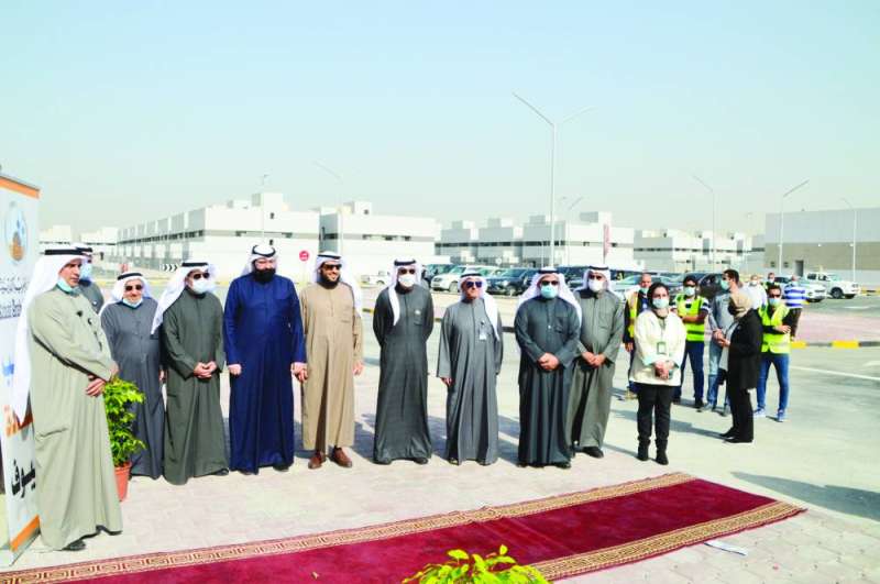 معرفي مستقبلاً أعضاء اللجنة الإسكانية البرلمانية