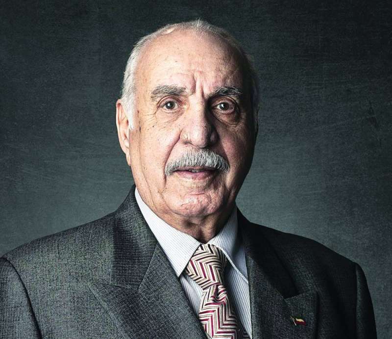 محمد السنعوسي