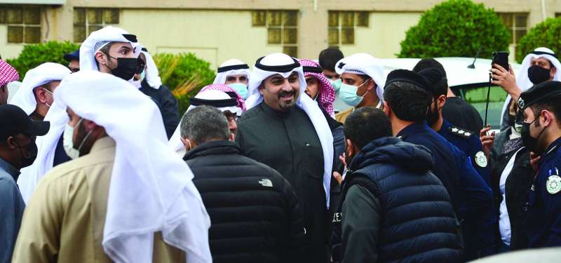 النائب مهند الساير مشاركاً في التجمع بحضور أمني