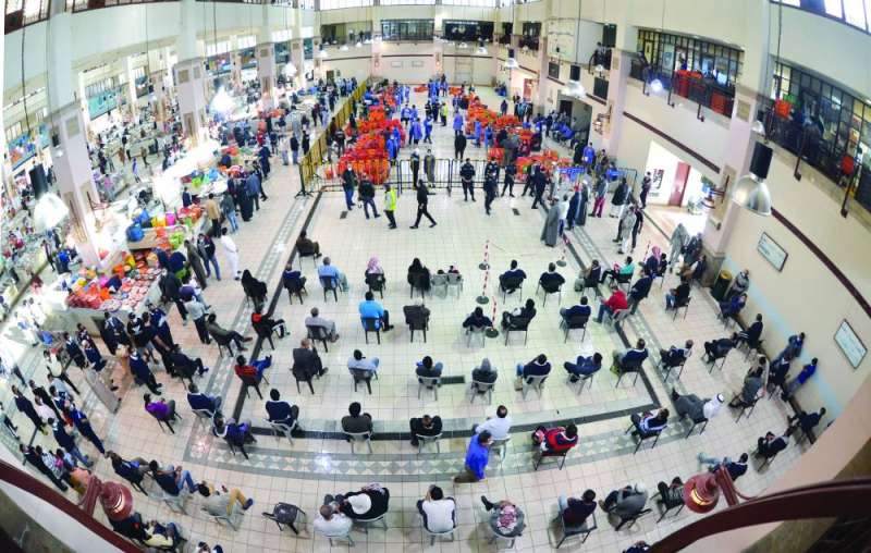 تباعد وحسن تنظيم وتطبيق للاشتراطات الصحية عصر الأربعاء 	 (تصوير نايف العقلة)