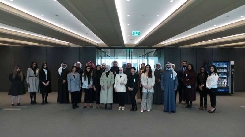 العبلاني والعثمان مع المتدربين