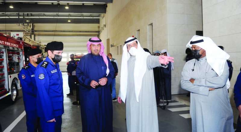 جانب من الجولة داخل المركز بعد افتتاحه