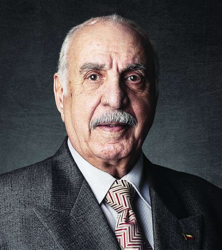 محمد السنعوسي