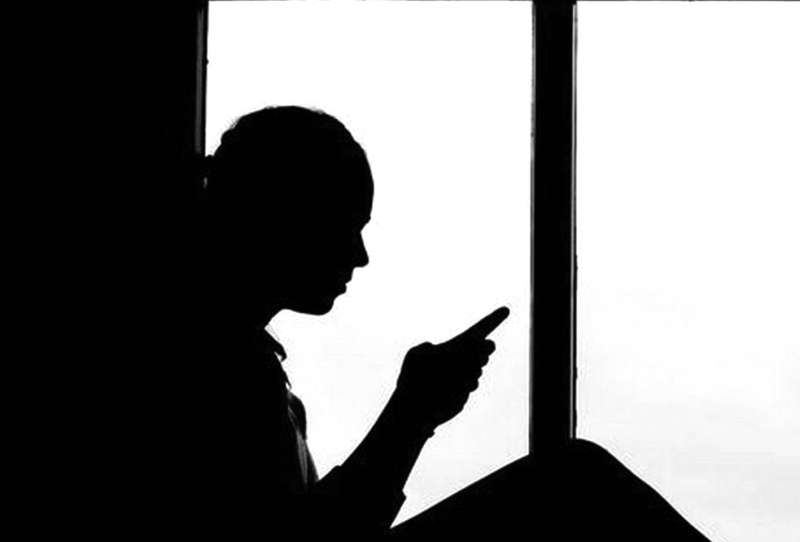 المواطن اتهم طليقته بإرسال «مسجات» تحتوي على سب وقذف