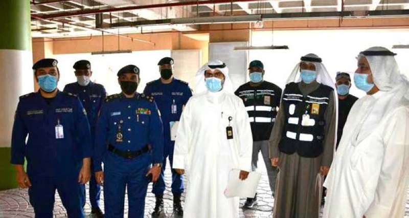 فرق «الإطفاء» تتابع تنفيذ الاشتراطات الصحية 
