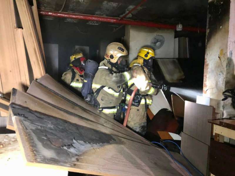 رجال الإطفاء سيطروا على الحريق