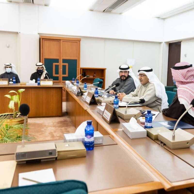 من اجتماع سابق للجنة المالية البرلمانية