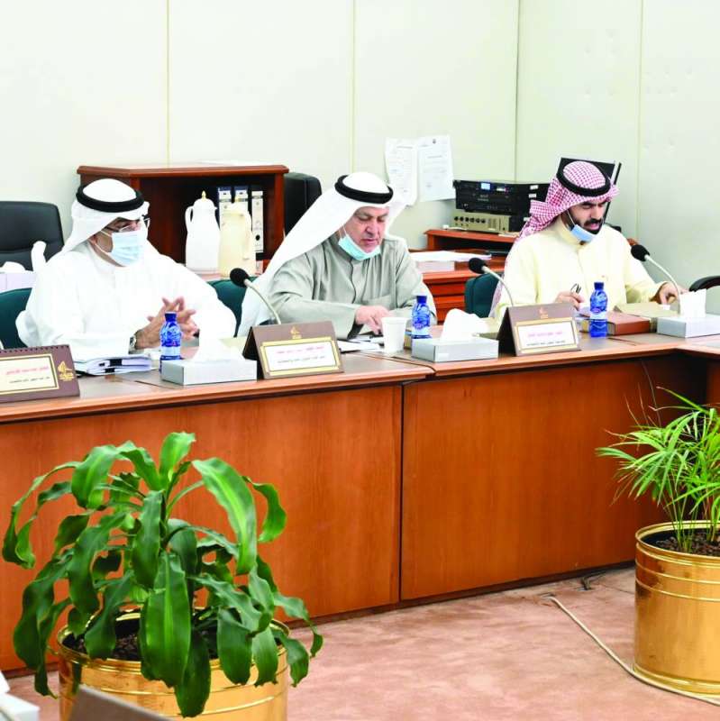 من اجتماع اللجنة المالية أمس