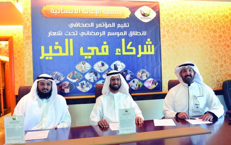 الحسينان متوسطاً الخنة والسعيد خلال المؤتمر الصحافي	(تصوير نايف العقلة)