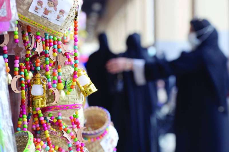 إقبال لشراء إكسسوارات رمضان