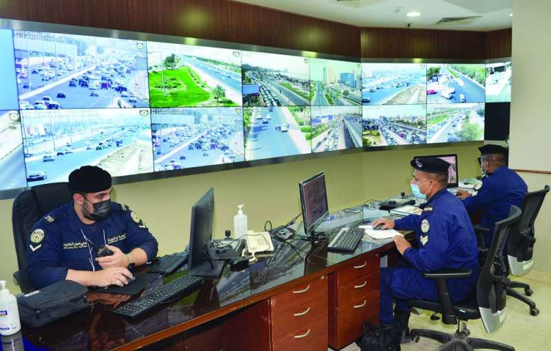 حركة الشوارع والمخالفين تحت الرصد