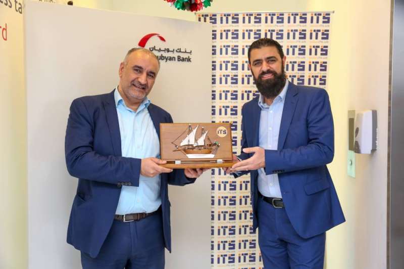 تكريم على هامش إعلان الشراكة