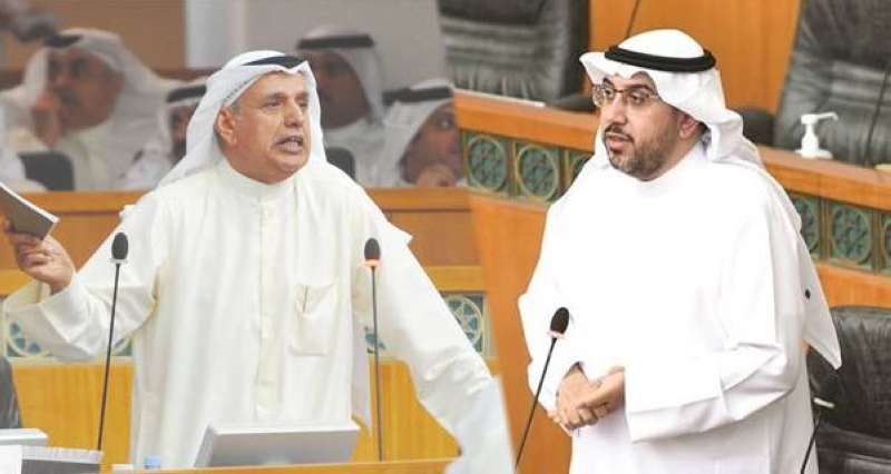 الشاهين والرومي