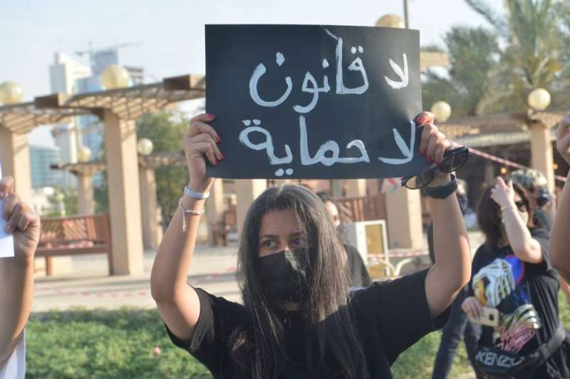 من تجمع ساحة الإرادة أمس (تصوير نايف العقلة)