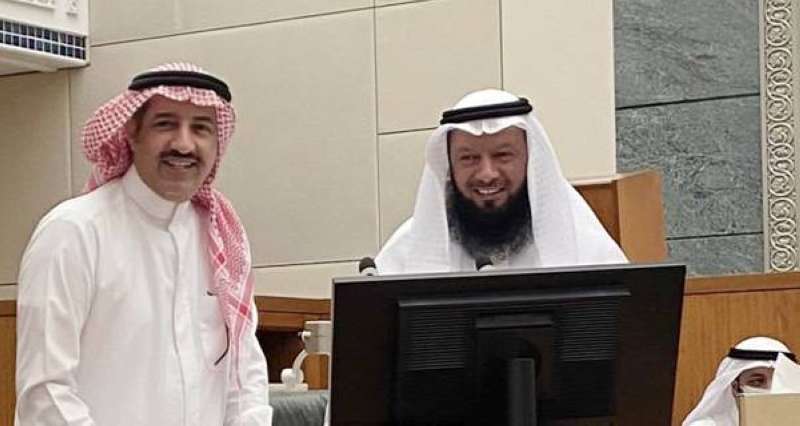 النائبان أحمد بن مطيع وسعود أبوصليب