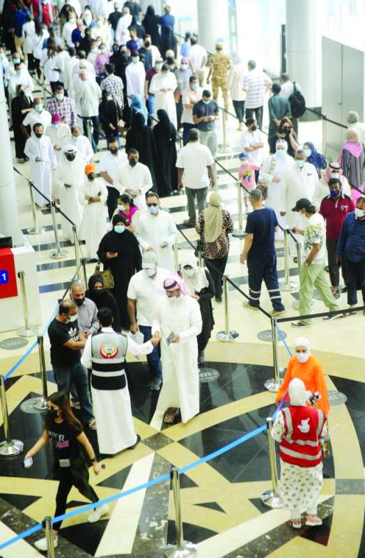 سلاسة وسرعة في العمل رغم الاعداد الكبيرة