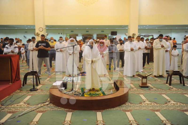  جانب من صلاة القيام في مسجد عقلة الظفيري بالجهراء (تصوير: سعود سالم)