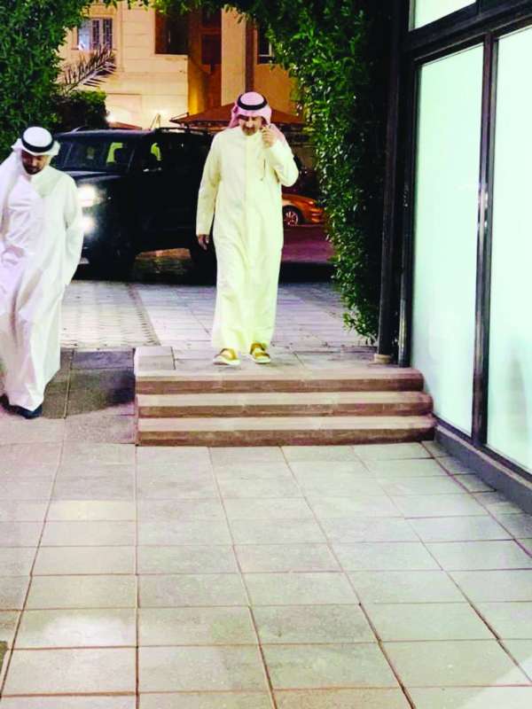 من وصول النواب لديوانية الديحاني