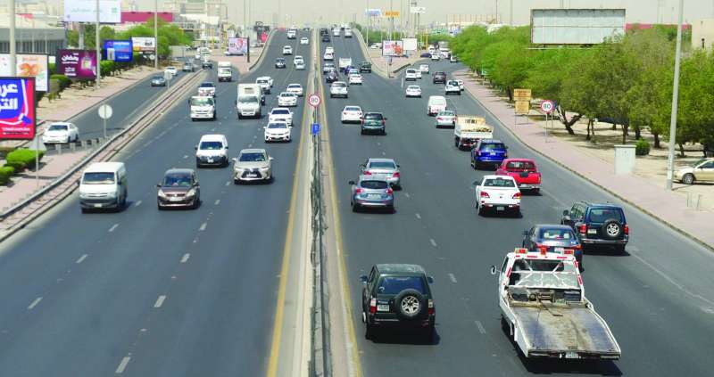 انسيابية على الطرق السريعة 	(تصوير سعود سالم)