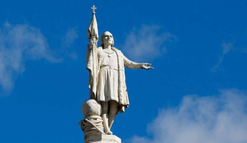 تمثال للرحّالة كريستوفر كولومبس في مدريد 
