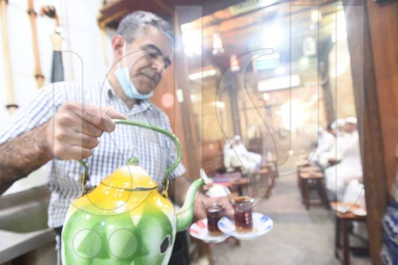 الروح عادت إلى المقاهي  (تصوير: أسعد عبد الله)