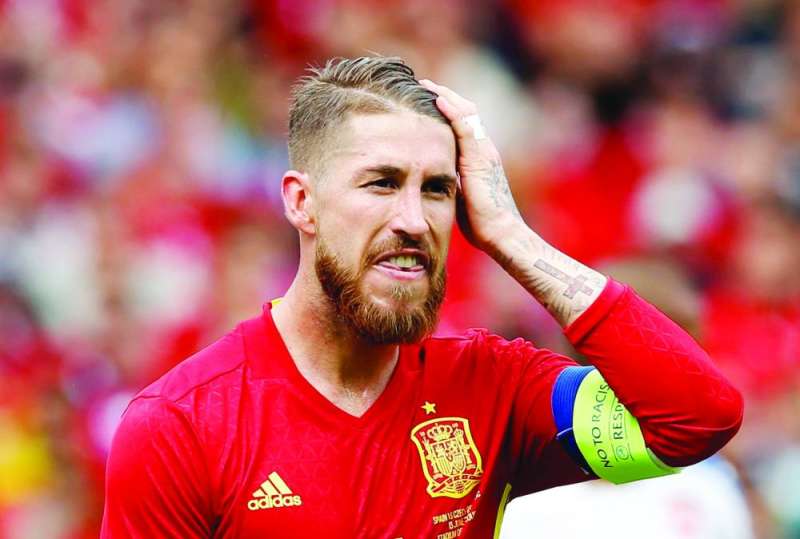 سيرخيو راموس أبرز الغائبين عن منتخب إسبانيا (رويترز)