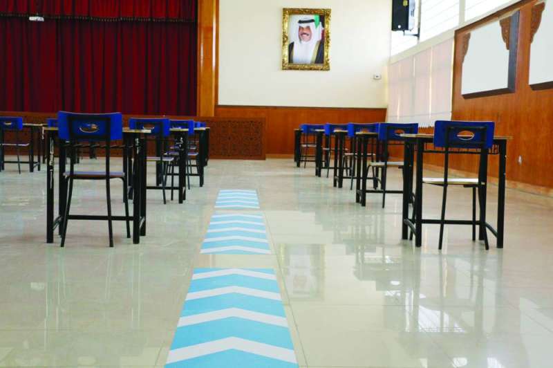 إحدى اللجان المجهزة للاختبارات الورقية