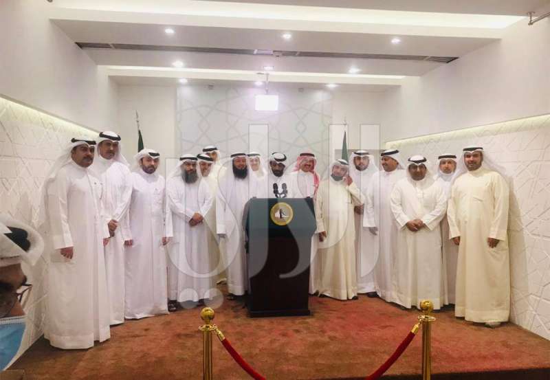 نواب كتلة الـ 31 خلال المؤتمر الصحافي