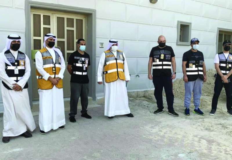 فريق قسم المخالفات في محافظة مبارك الكبير