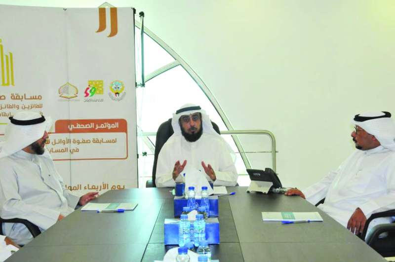 الجنفاوي متحدثاً في المؤتمر الصحافي