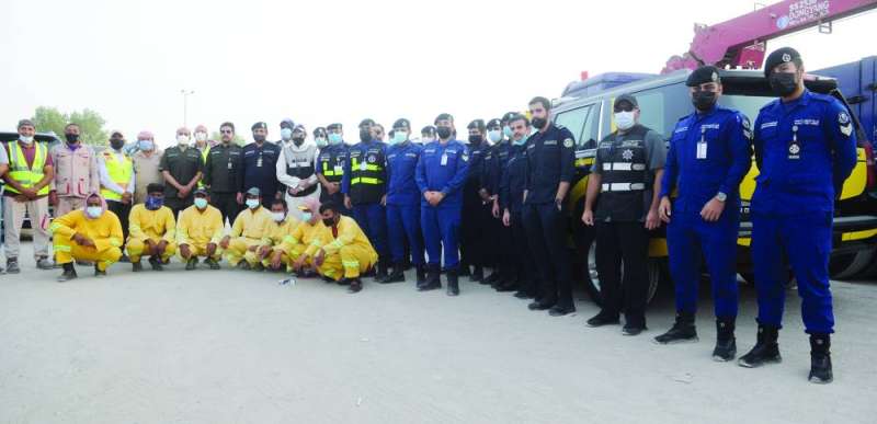 فرق اللجنة الخماسية المشاركة في الحملة