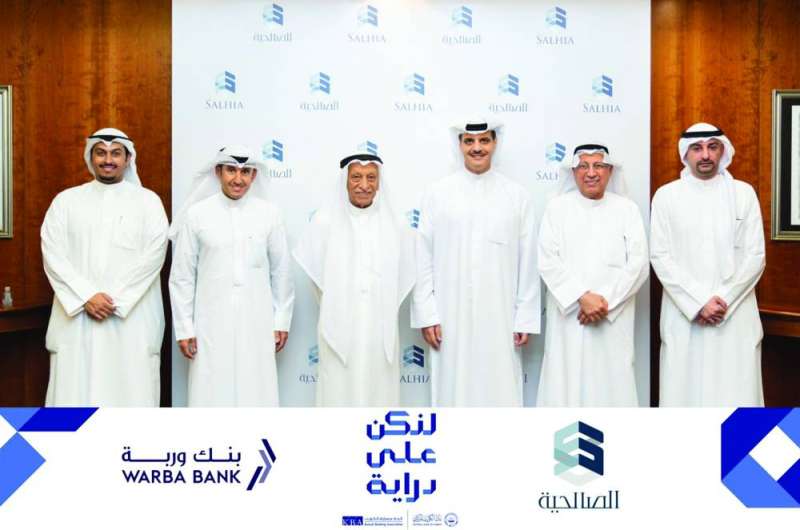 من اليمين أيمن المطيري وأنور العصيمي وأنور الغيث وغازي النفيسي وبدر العدساني ومحمد العليوة