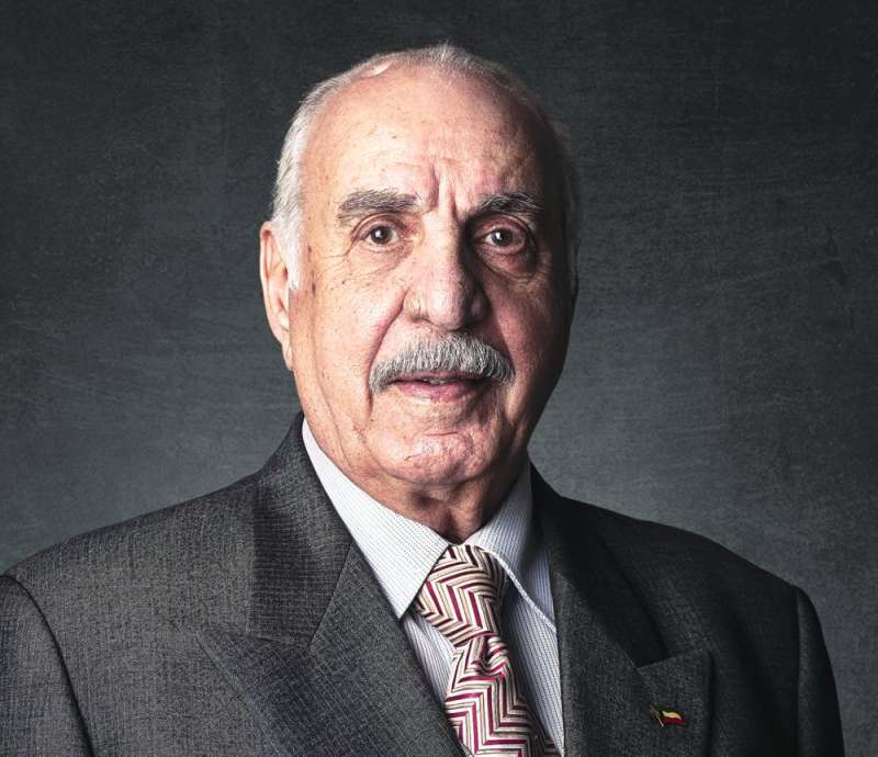 محمد السنعوسي