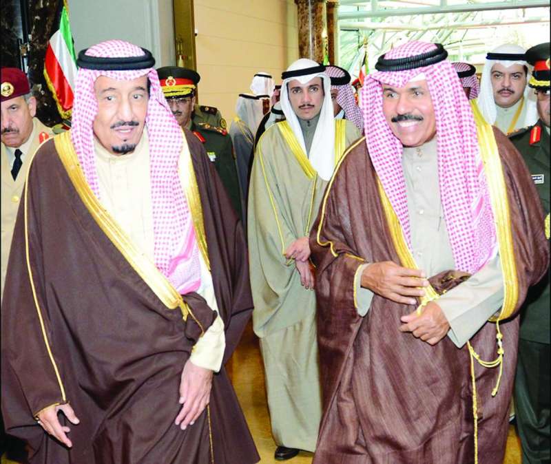 سمو الأمير مع خادم الحرمين الشريفين
