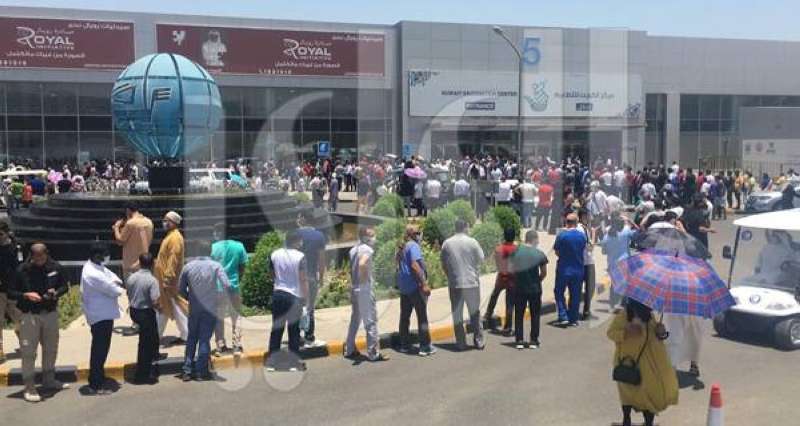 إقبال على التطعيم