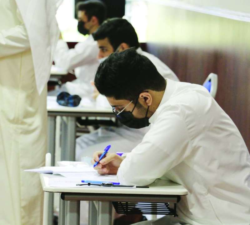 جانب من اختبارات أكاديمية الموهبة والإبداع 