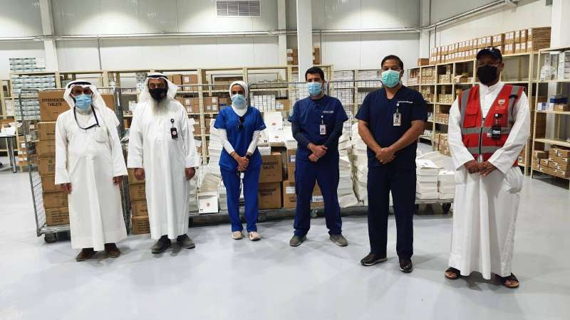 تسليم الأدوية للمستشفى الميداني