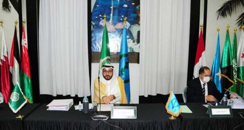 الفوزان ملقيا كلمة الكويت في الاجتماع