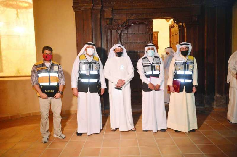 فريقا طوارئ البلدية وضبطية «الكهرباء» القضائية 