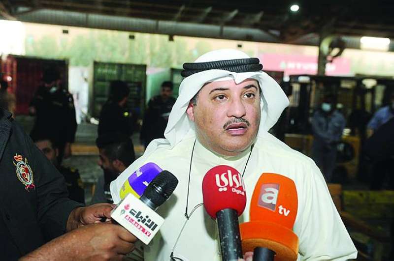 
الجلاوي متحدثاً عن تفاصيل الضبطية