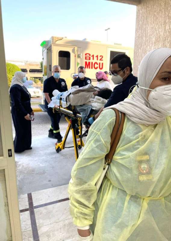 «الصحة»: استقبال ستة مصابين لبنانيين للعلاج في مركز البابطين
