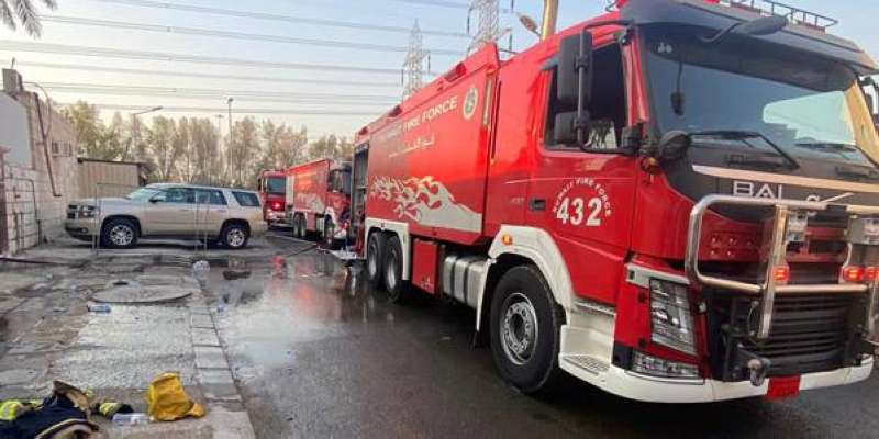 فرق الإطفاء كافحت الحريق دون وقوع أي إصابات
