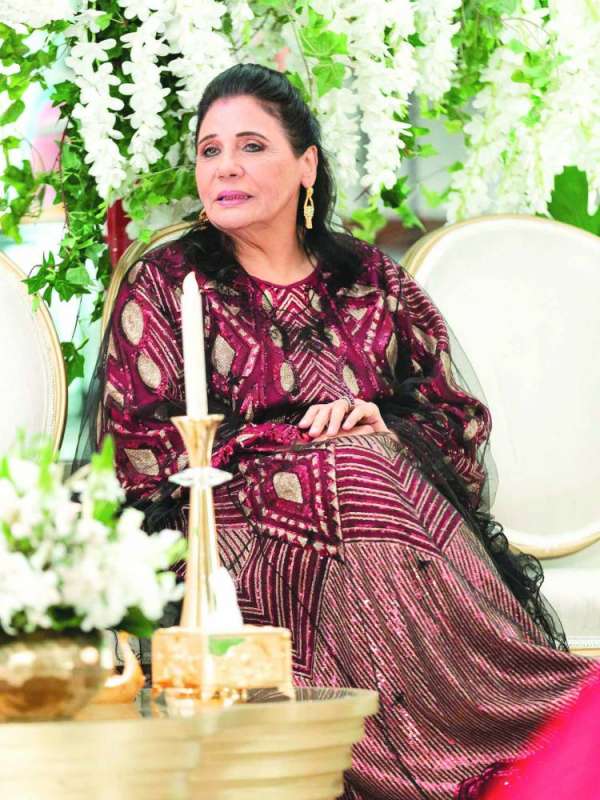 
أسمهان توفيق
