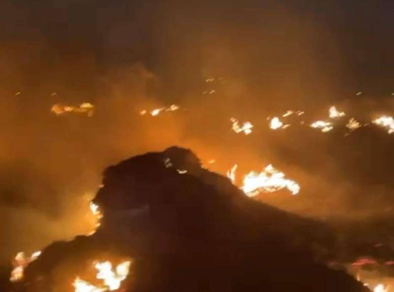 9728bae2-50ad-4db2-b6de-8bc7240a6c3e