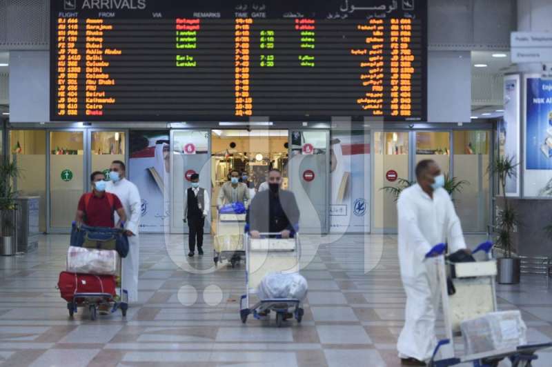 أولى الرحلات المصرية المباشرة وصلت من سوهاج