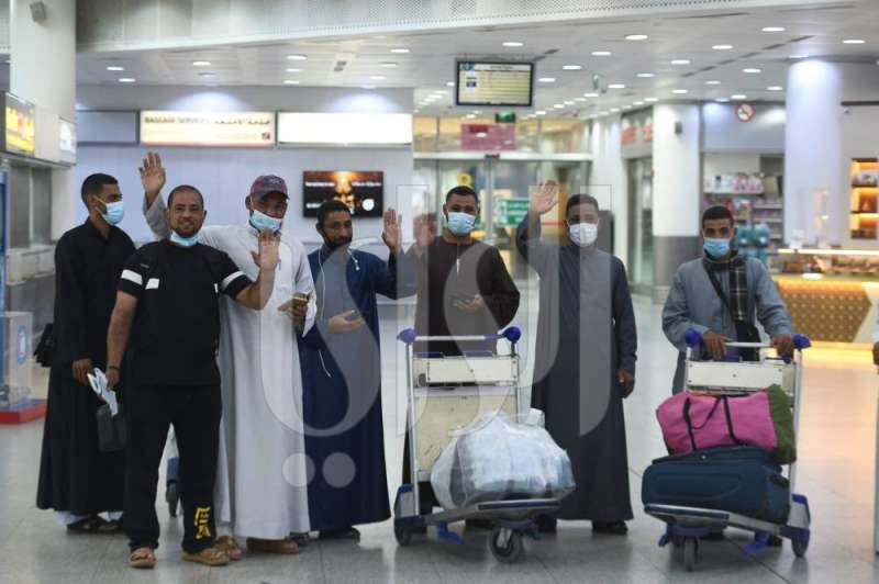 أولى الرحلات المصرية المباشرة وصلت من سوهاج