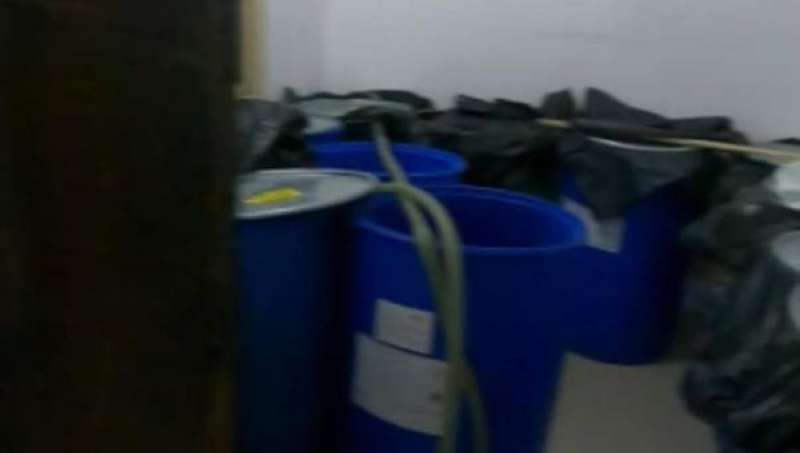 تسعة مصانع خمور في عمارة بحولي 
