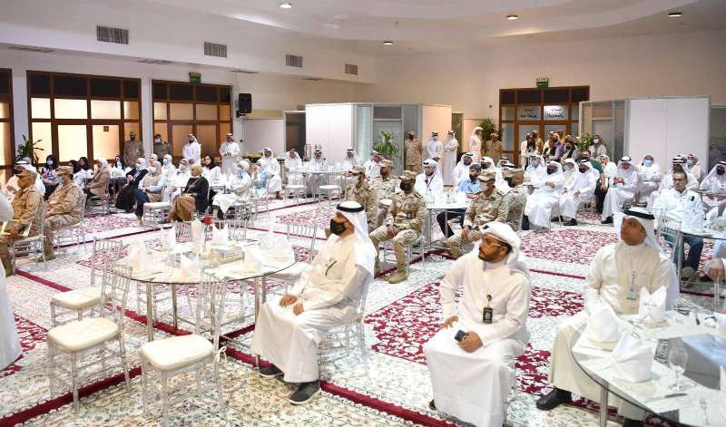 وزير الدفاع تفقد هندسة المنشآت العسكرية
